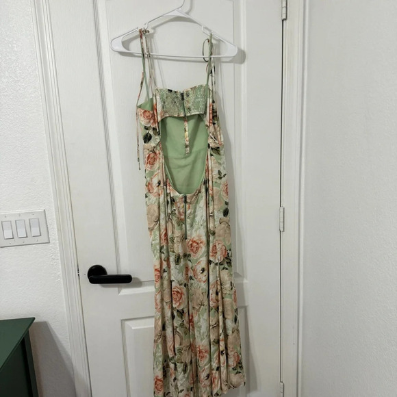 Alice + Olivia Lorelle Floral Open Back MIDI Dress Women’s Size 10 - Picture 4 of 12